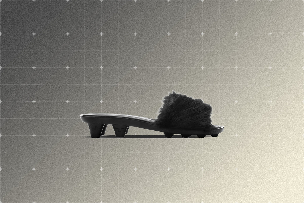 Puma x Fenty Women's Slide Chic Fur - Black/Silver