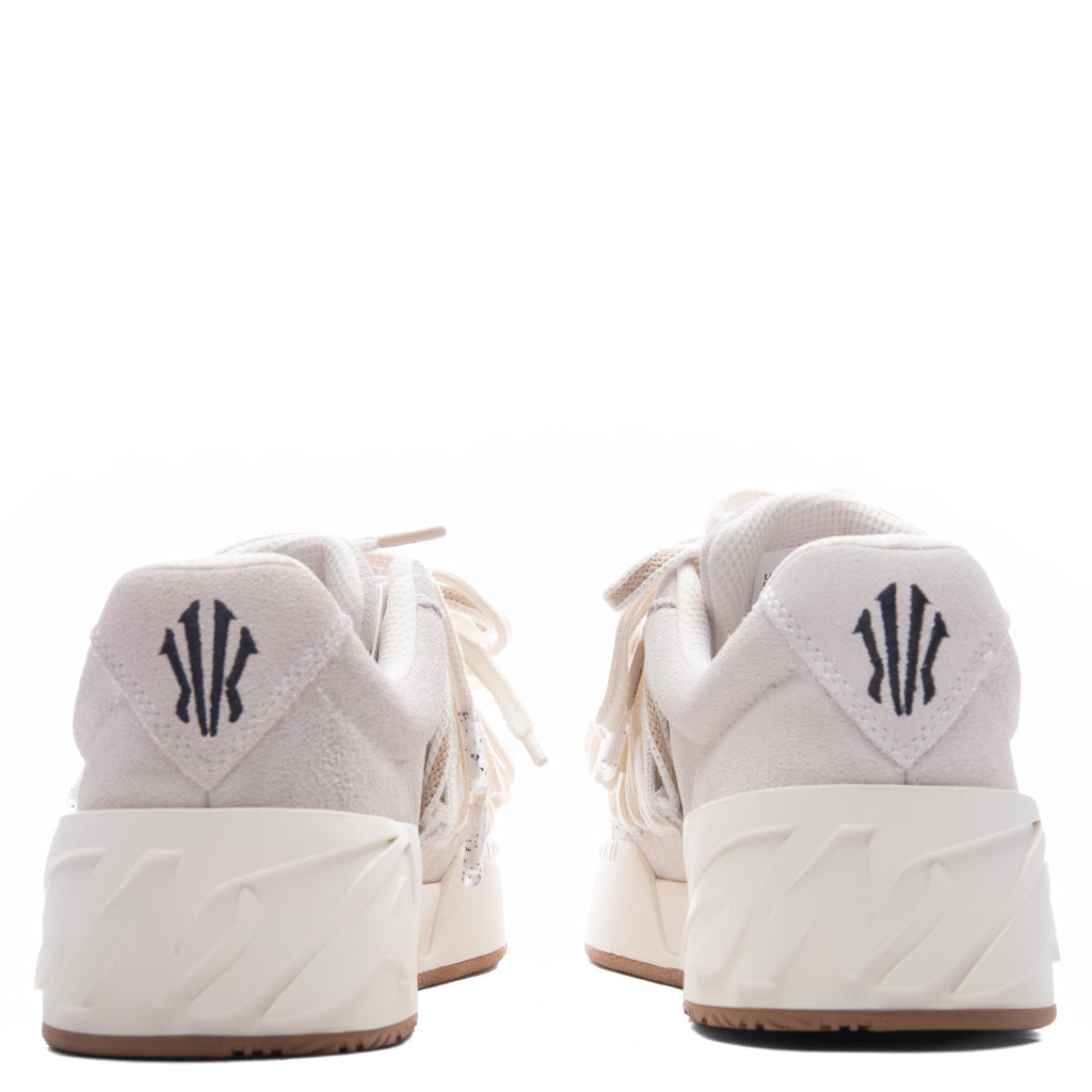 ANTA x Kyrie Irving Hélà Style Roots 'Yang' - Basic White