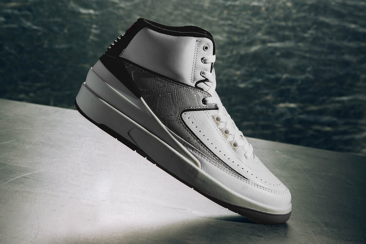 Air Jordan 2 Retro 'Python' - White/Fire Red/Cement Grey