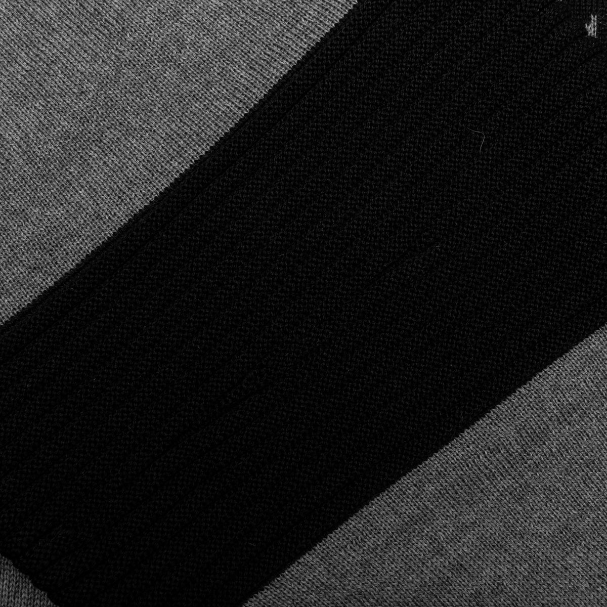 Shoulder Ribbed Knit Sweater - Gris/Noir