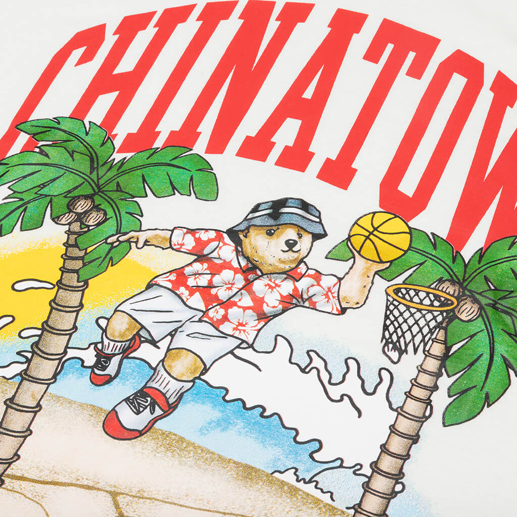 Chinatown Dunking Bear By The Water T-Shirt - Cream