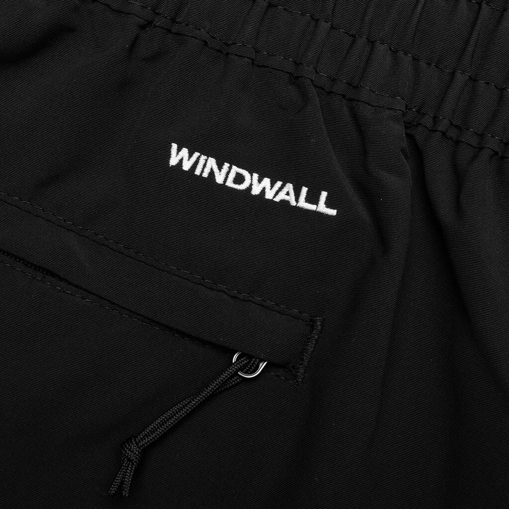 Easy Wind Short - Black