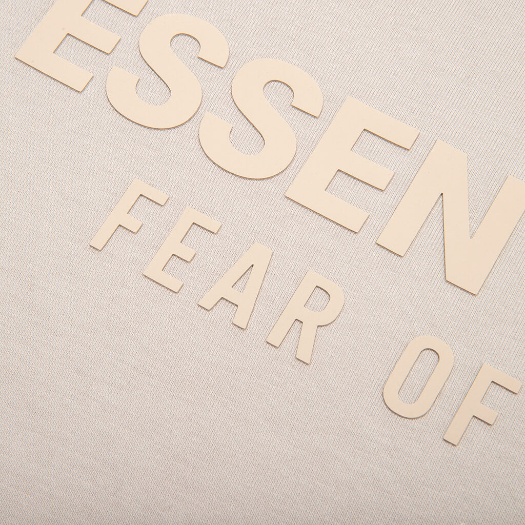Essentials V-Neck - Silver Cloud
