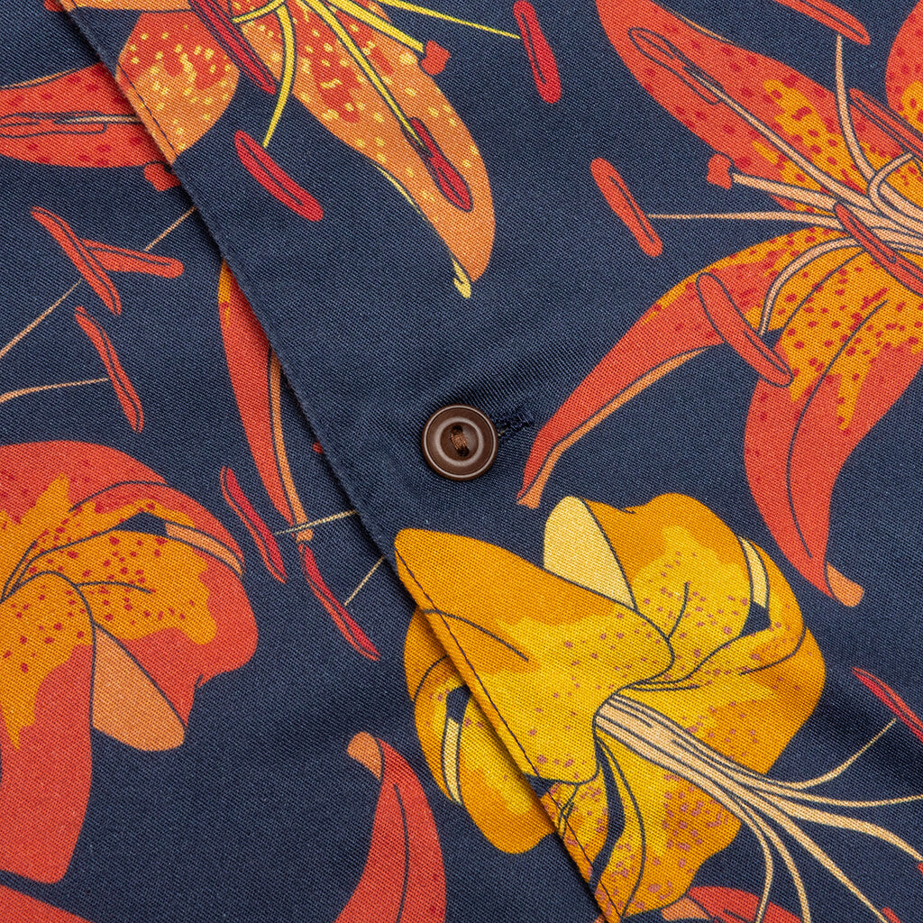 Arvid Lilies - Deep Blue