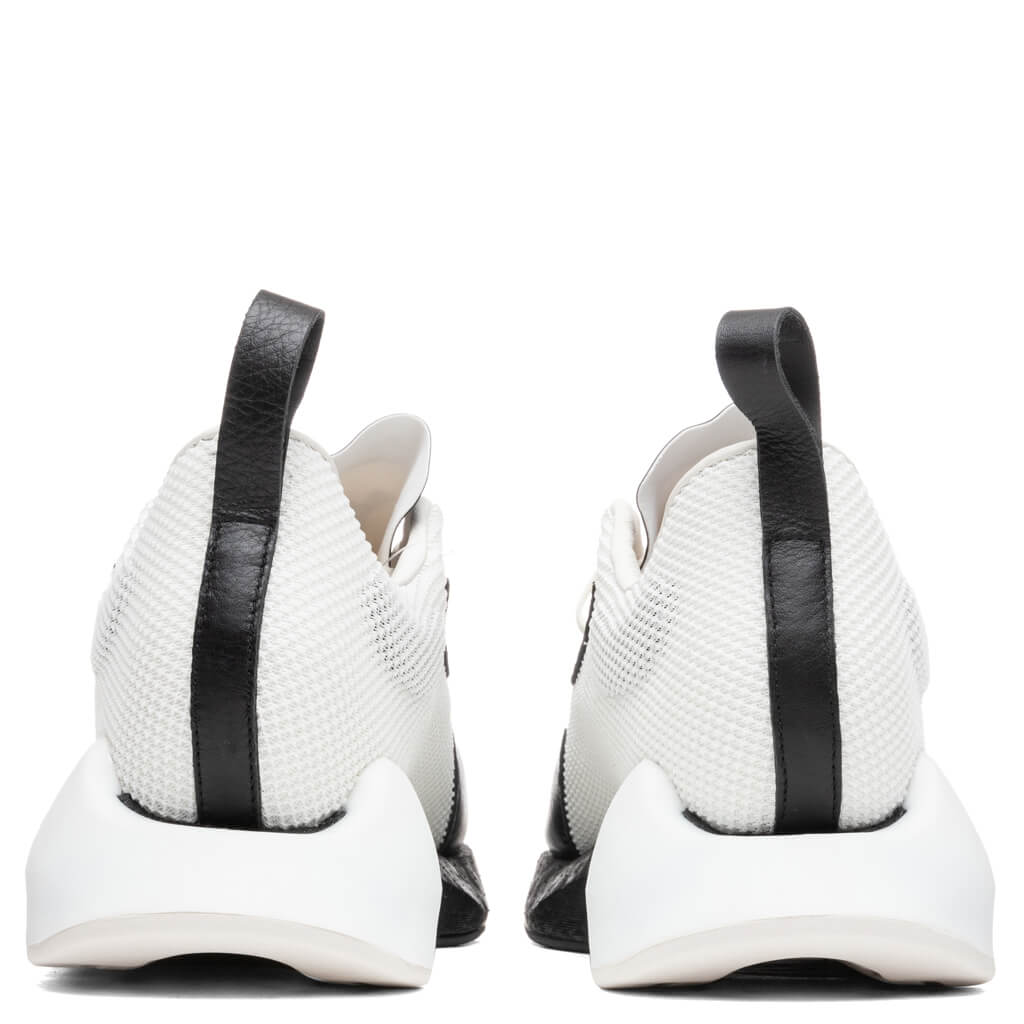 Orisan - Core White/Core White