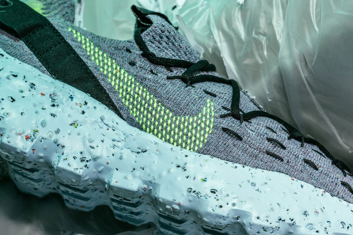 Space Hippie 04 - Grey/Volt
