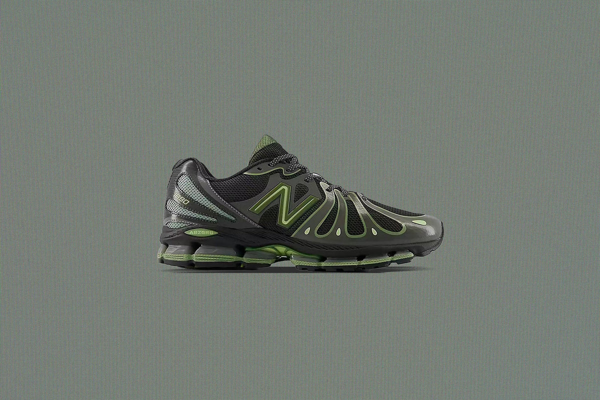 1890 - Faded Black/Utility Green