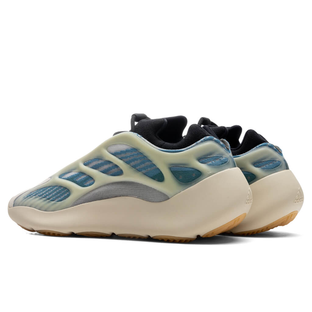 Yeezy 700 V3 - Kyanite