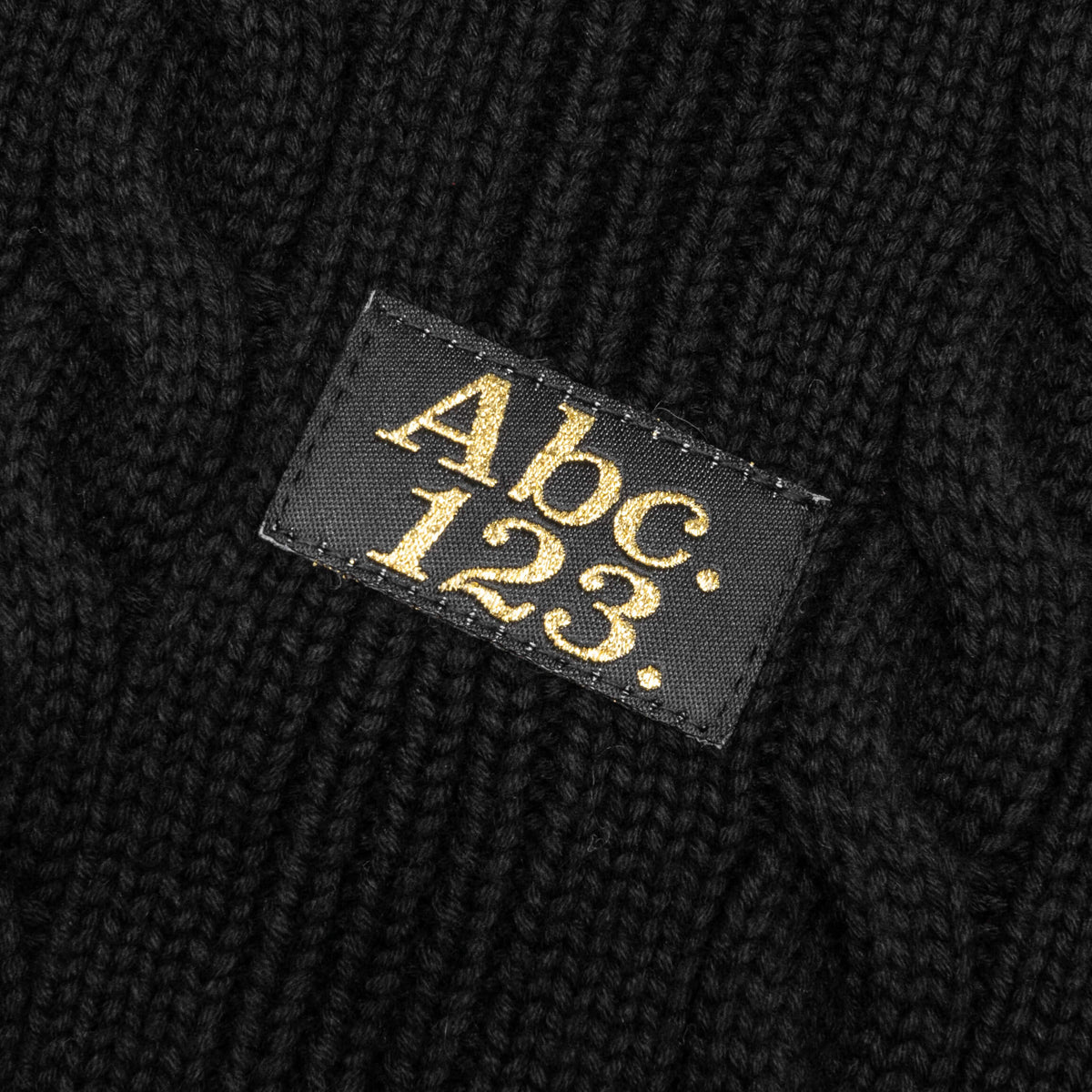 Cableknit Crewneck - Anthracite Black
