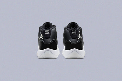 Air Jordan 11 Retro (GS) - Black/Multicolor