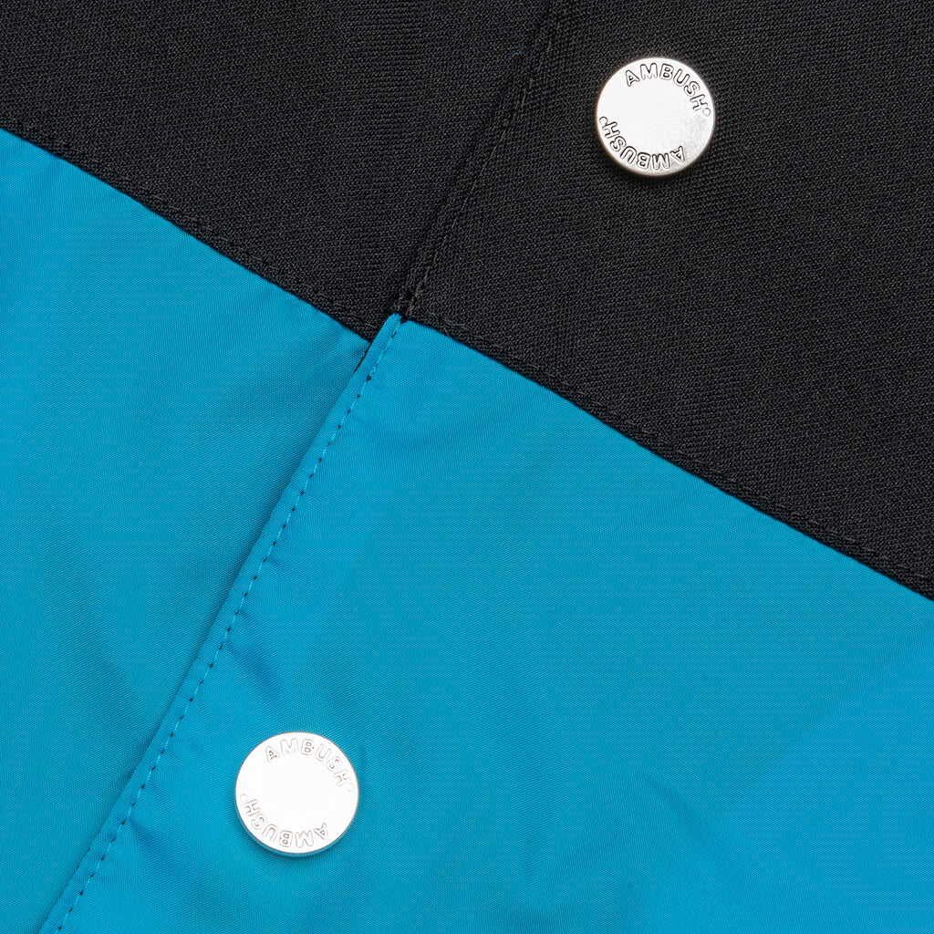 Hybrid Coach Jacket - Black/Light Blue
