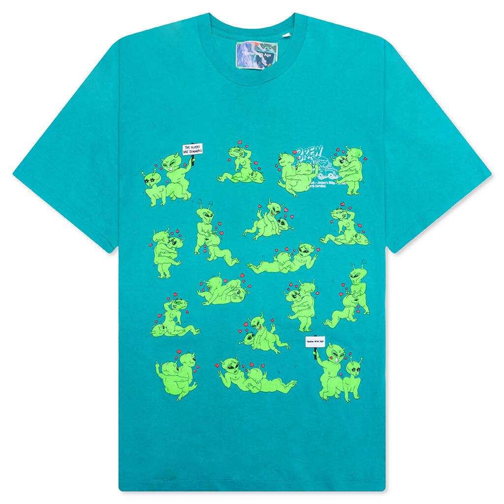 Area 69 Tee - Multi