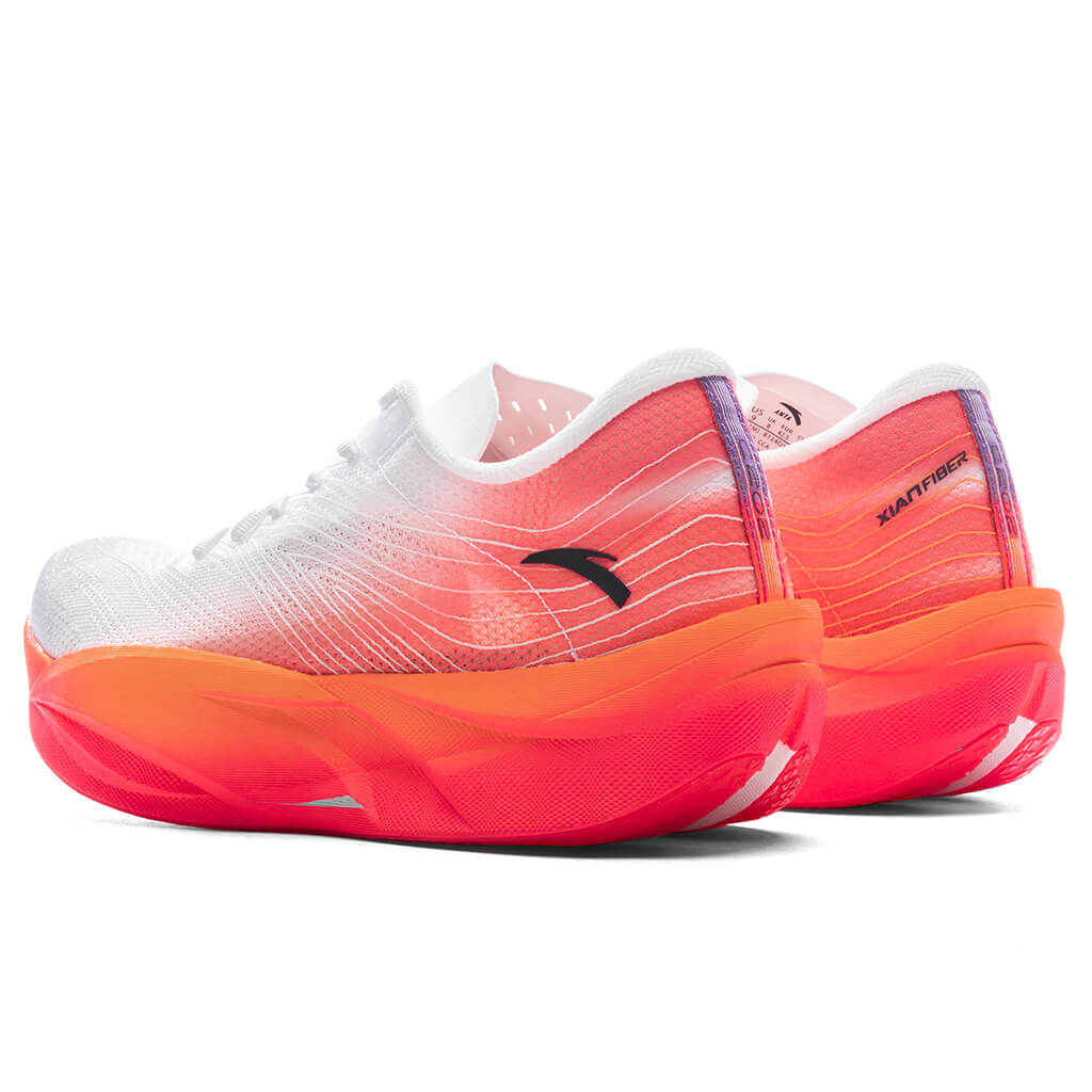 C202 6 - White/Red/Orange