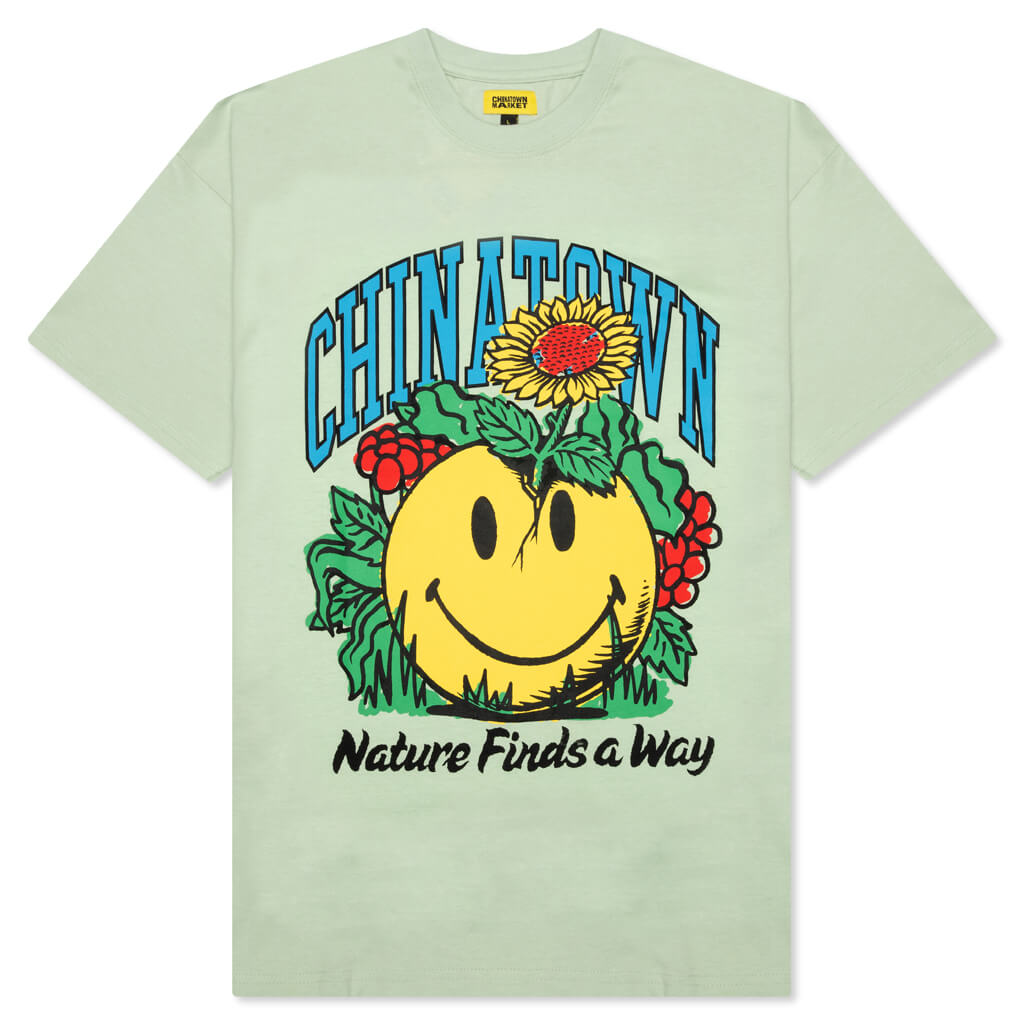 Chinatown Smiley Planter T-Shirt - Tea Green