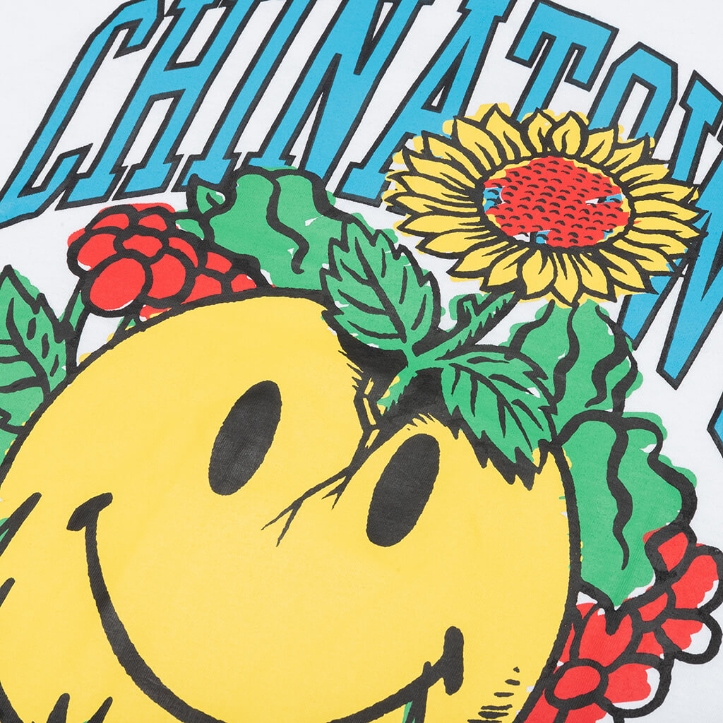 Chinatown Smiley Planter T-Shirt - White