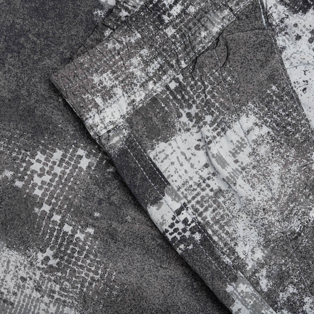 Dissolving Grid Camo Loose Fit Pants - Grey