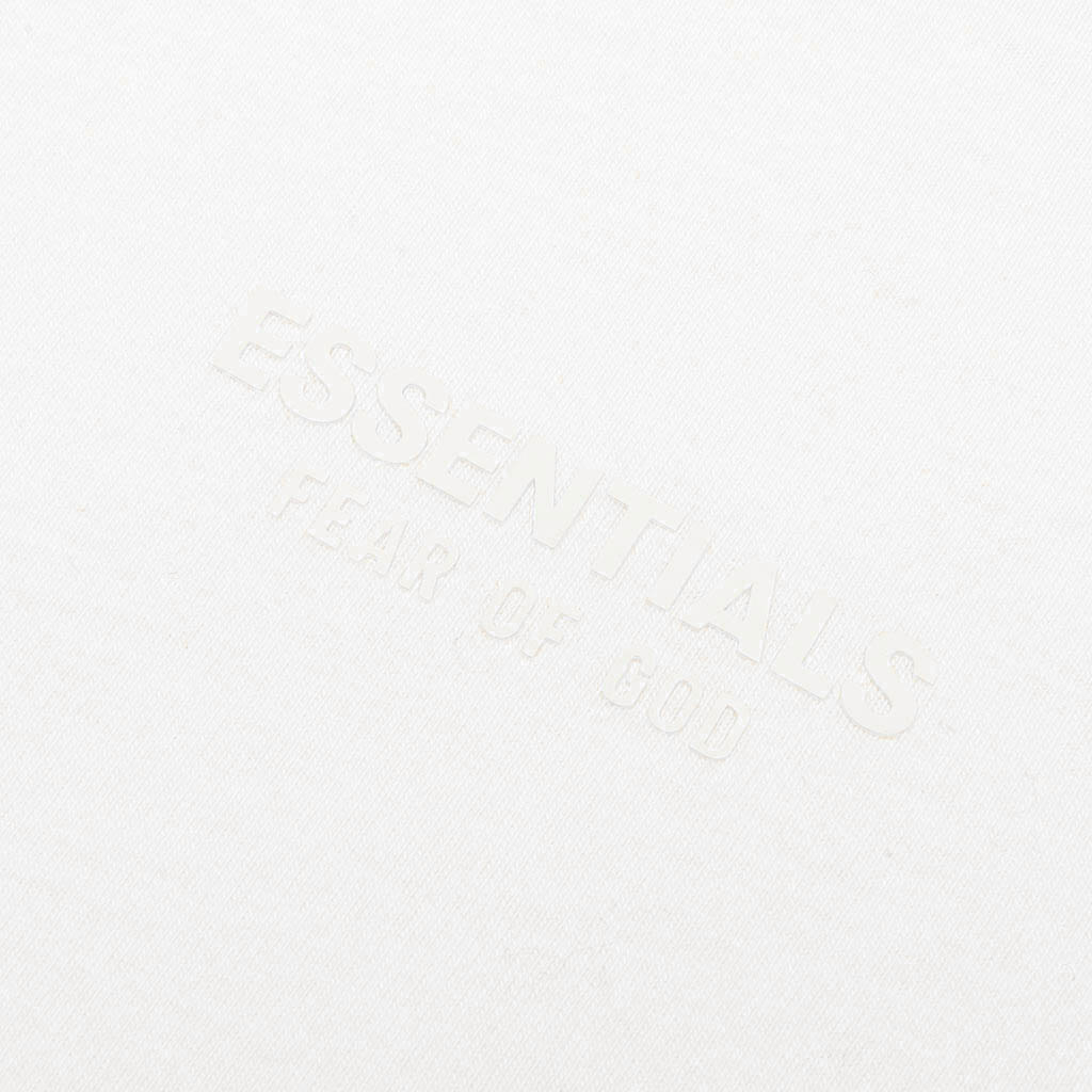 Essential Tee - Cloud Dancer