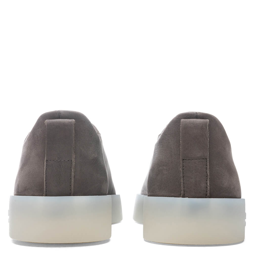 Essentials Tennis Low - Tobacco