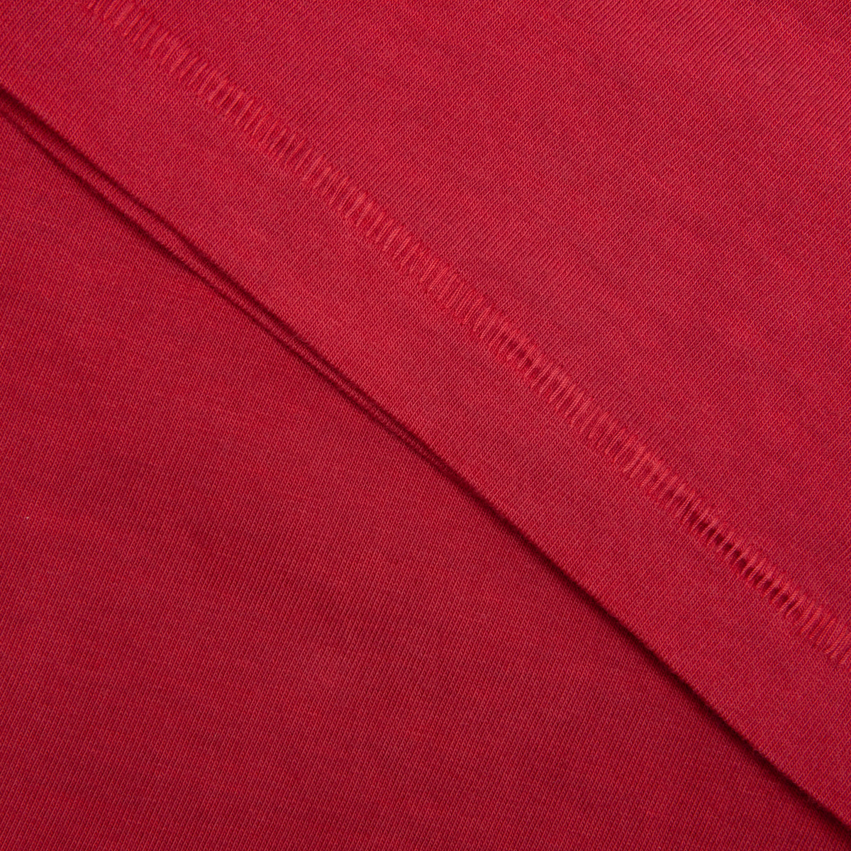 Haring Tee - Pigment Cranberry