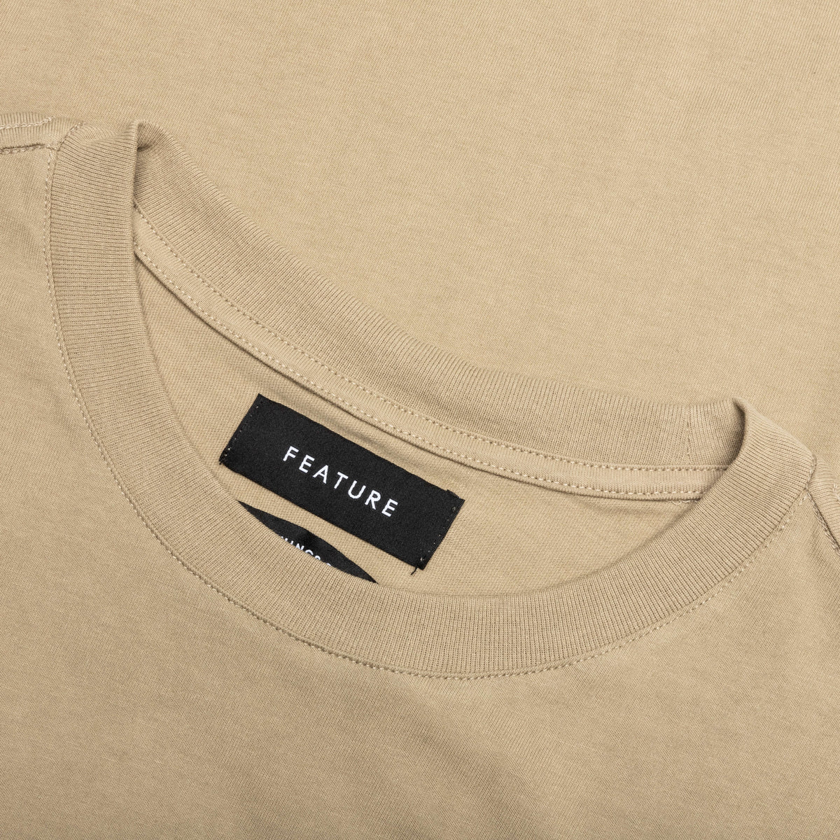 Haring Tee - Tree House