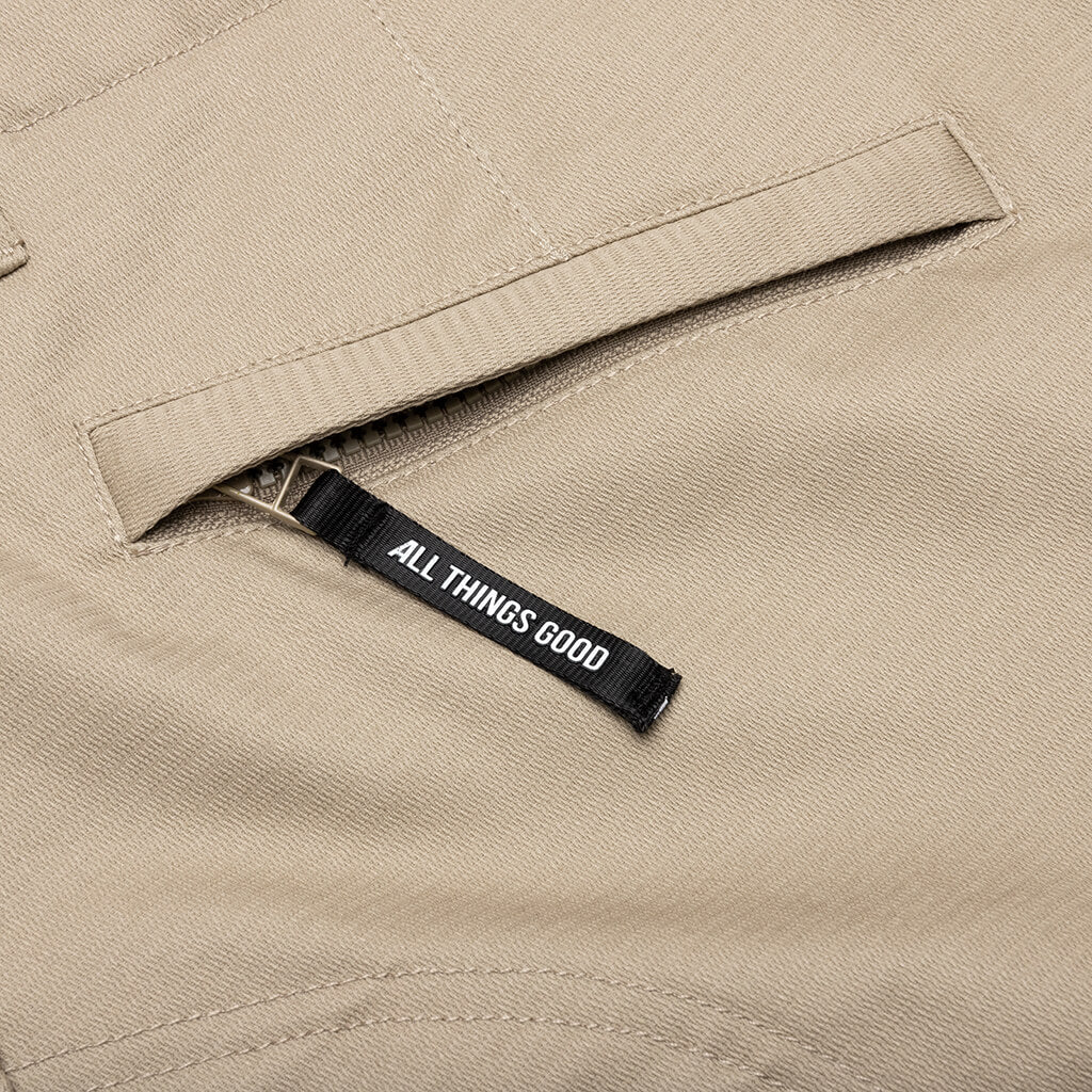 Hockney Cargo Shorts - Sand