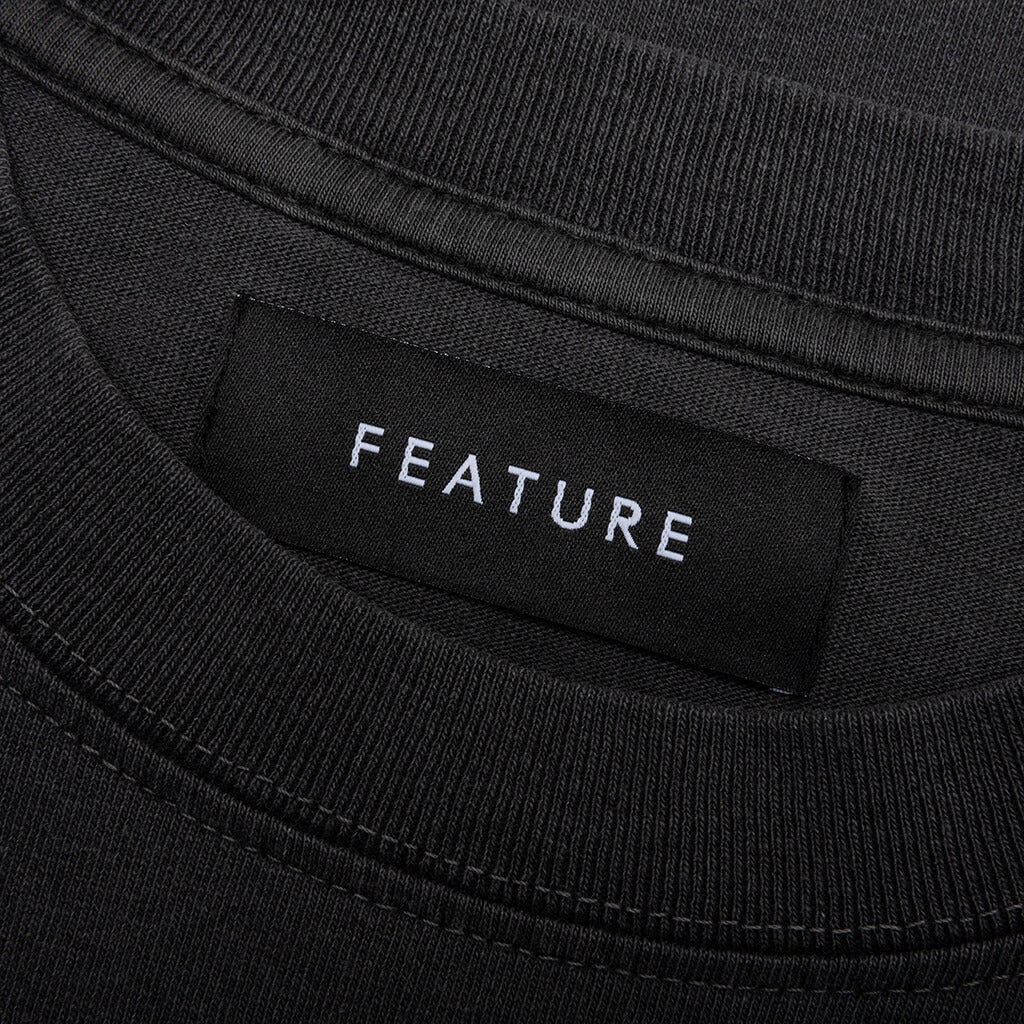 Shelbi S/S Tee - Pigment Black
