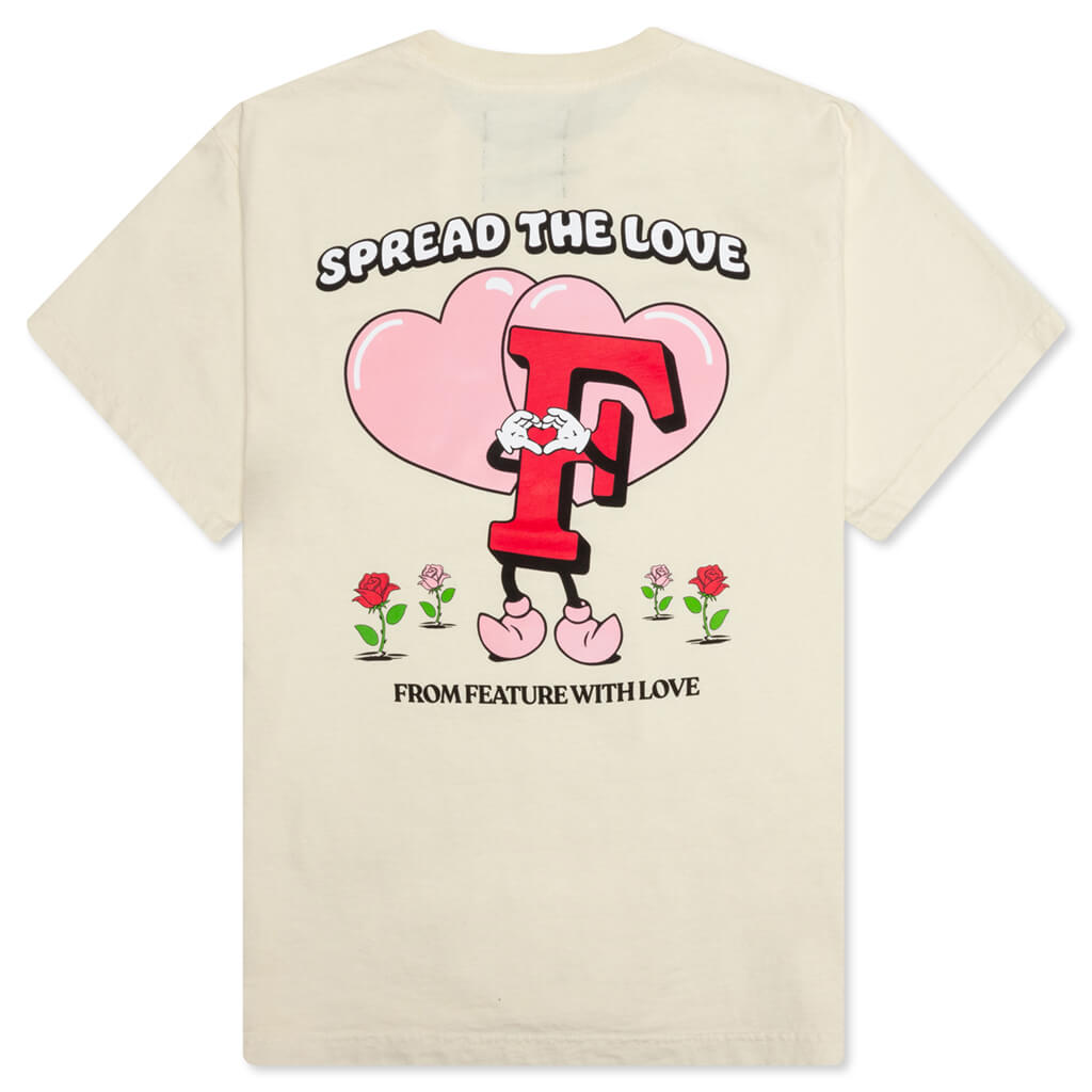 Spread the Love Tee - Cannolli Cream/Pink