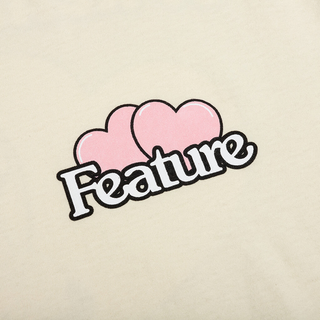Spread the Love Tee - Cannolli Cream/Pink