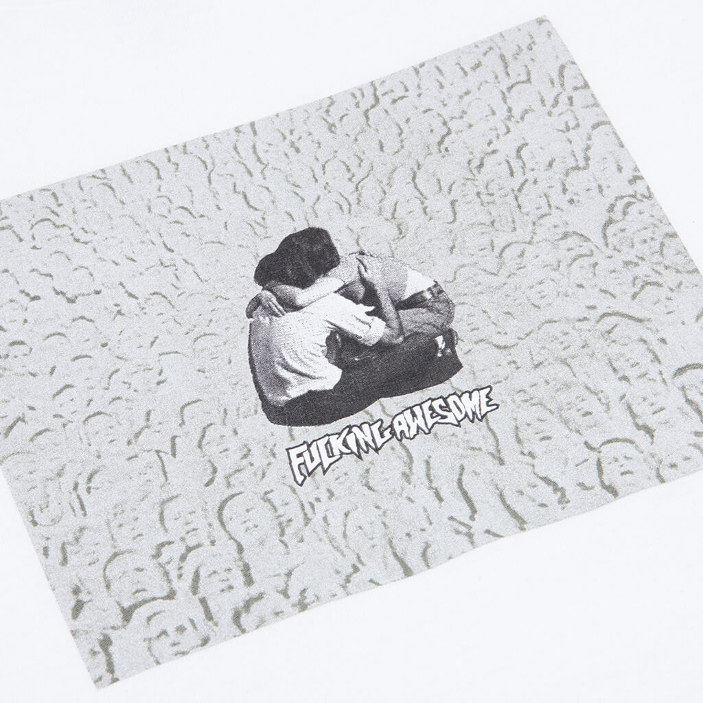 Face Embrace L/S Tee - White