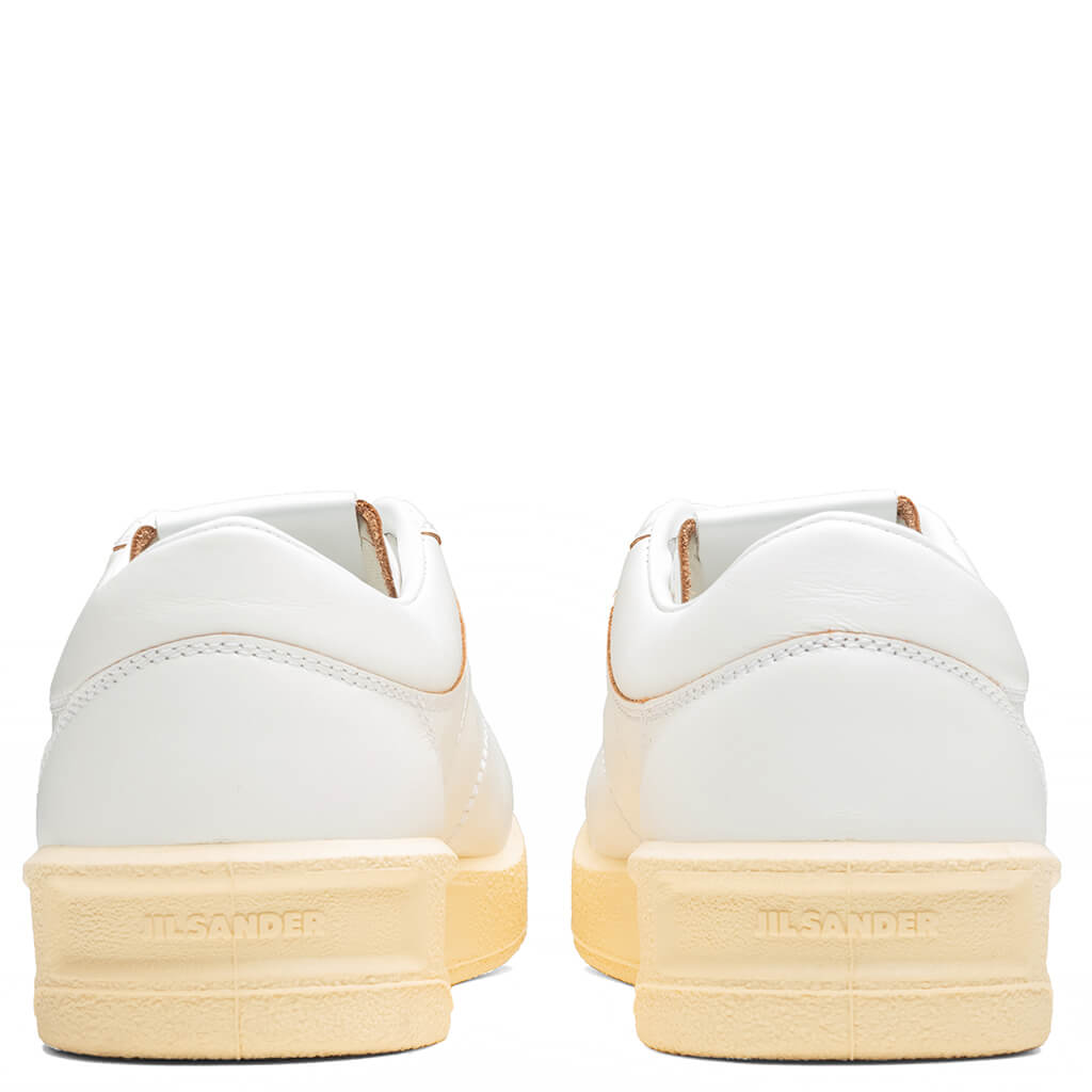 Cow Leather W/ Contrast Base - White