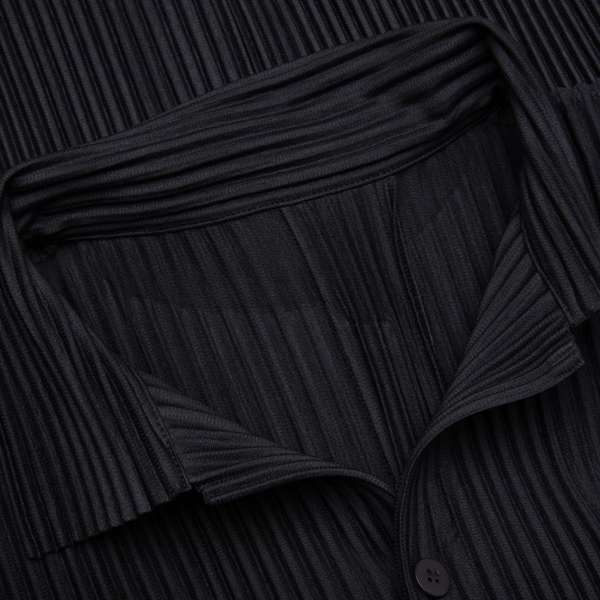 MC July Shirt - Black