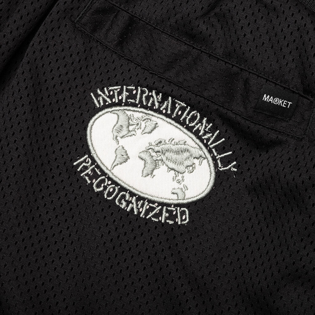 Market International Game Shorts - Black