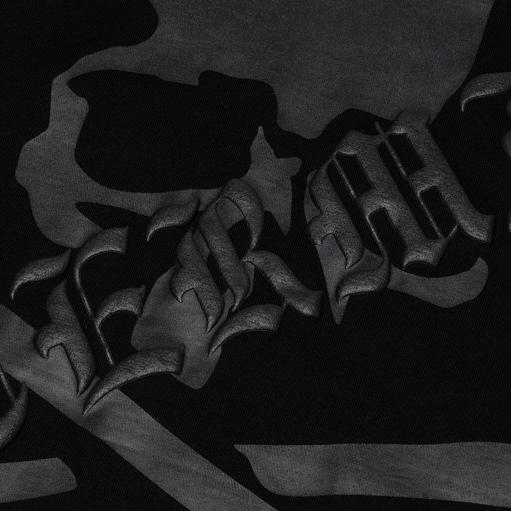 Old English Logo T-Shirt - Black