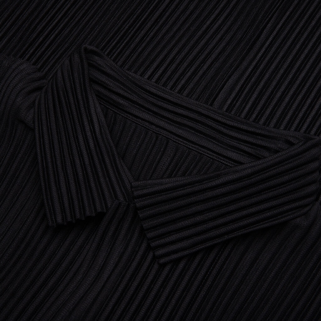 MC April Button Up - Black