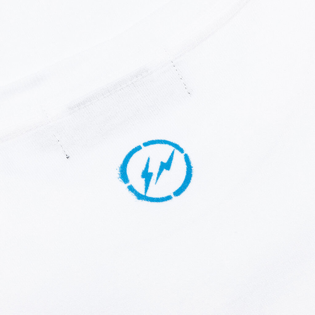 Medicom Toy x fragment design Logo BE@RTEE - White