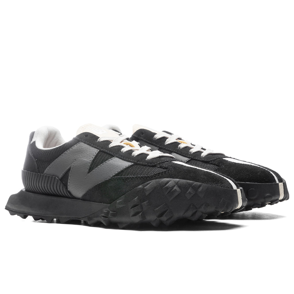 XC-72 - Black/Moonbeam