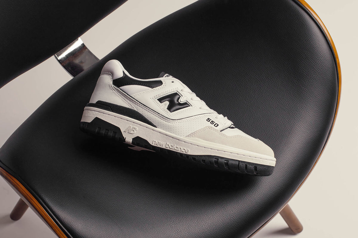 550 - White/Black