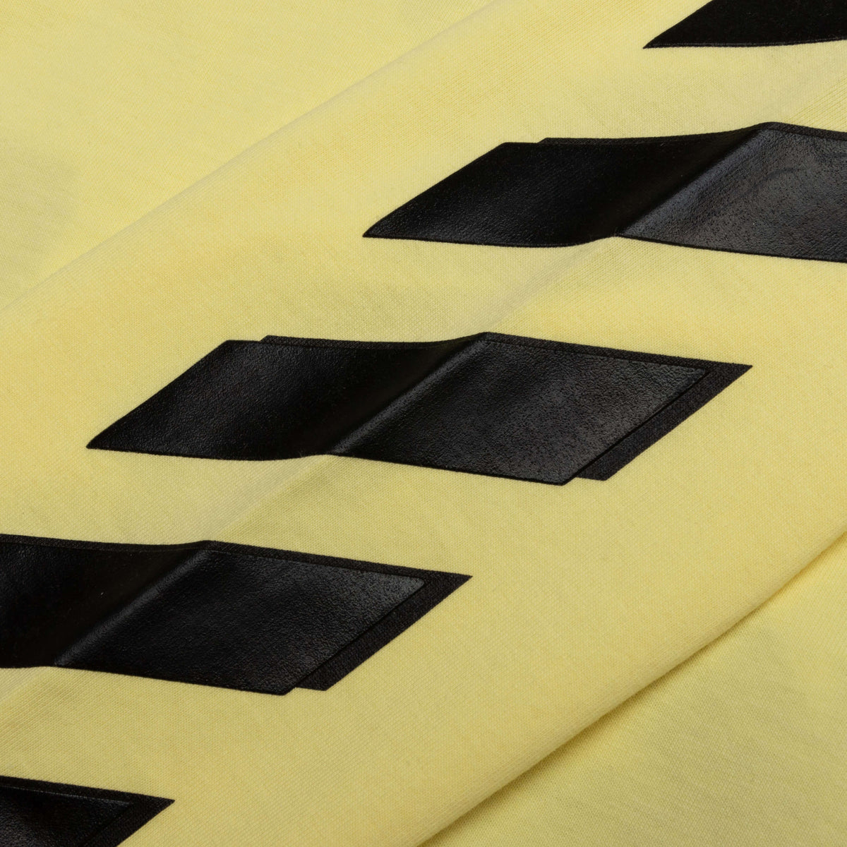 Kids Rubber Arrow L/S Tee - Yellow/Black