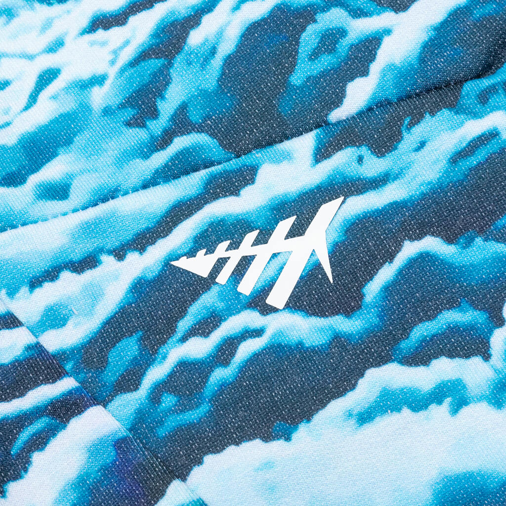 Cloud Surf Short