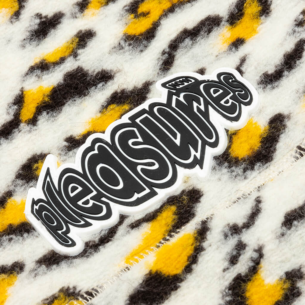 Strain Fuzzy Jacket - White