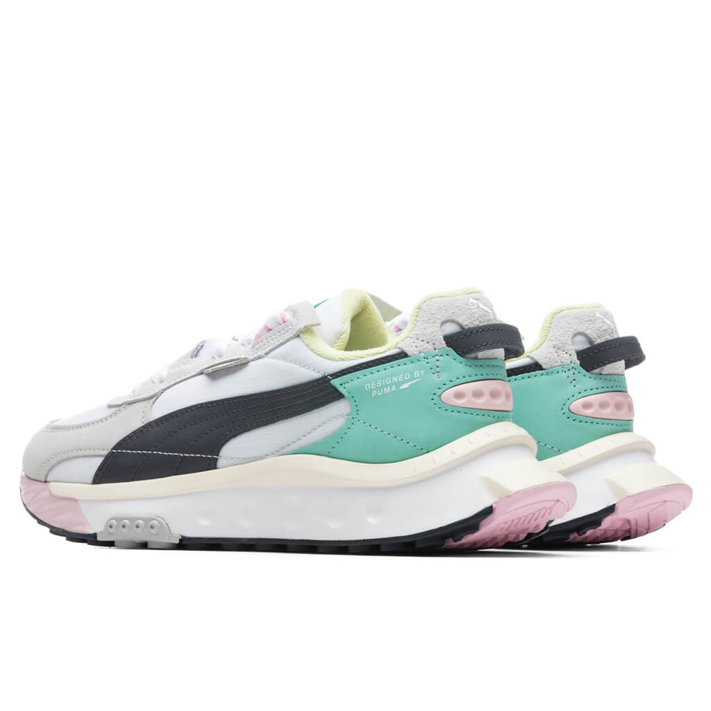 Women's Wild Rider Layers - White