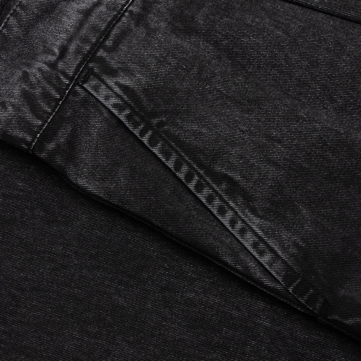 Questions Pleated Pant - Black