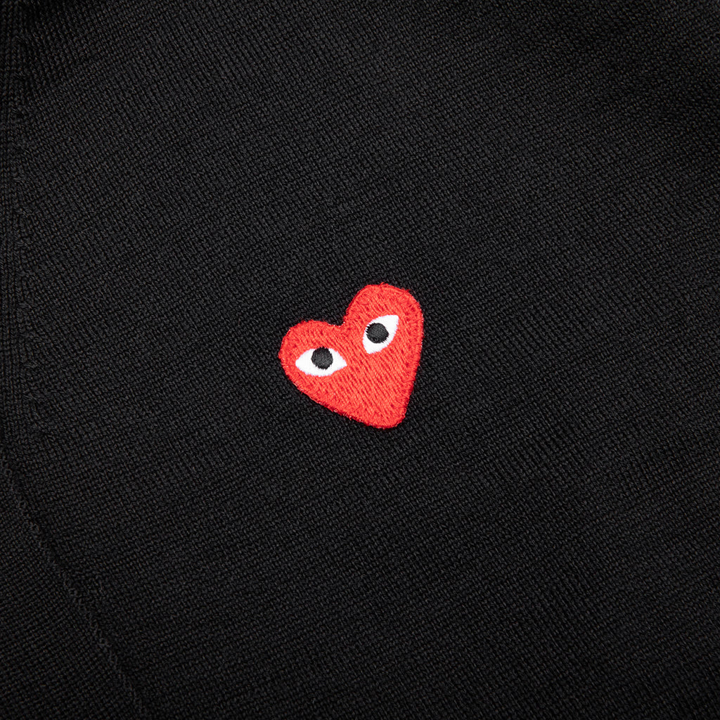 Red Emblem S/S V Neck Cardigan - Black