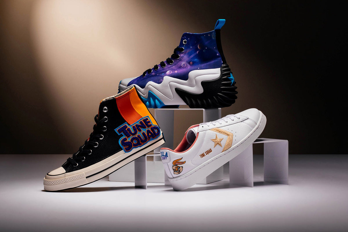 Chuck 70 Hi "Space Jam" - Black/Mantra Orange