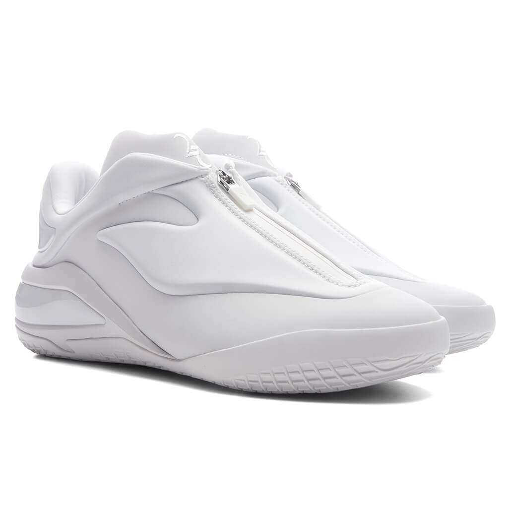 Shai 001 'Clean Slate' - White/White