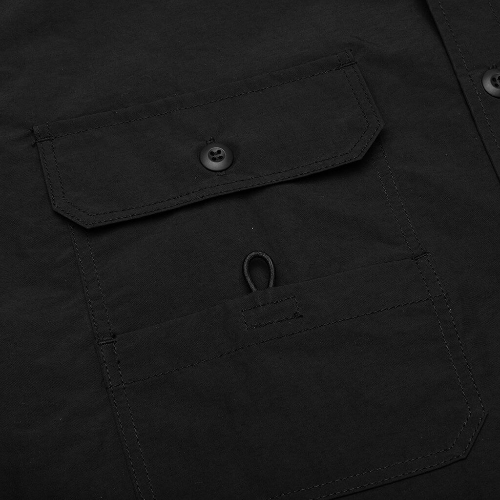 Curved Hem Nylon Short Sleeve Shirt - Black