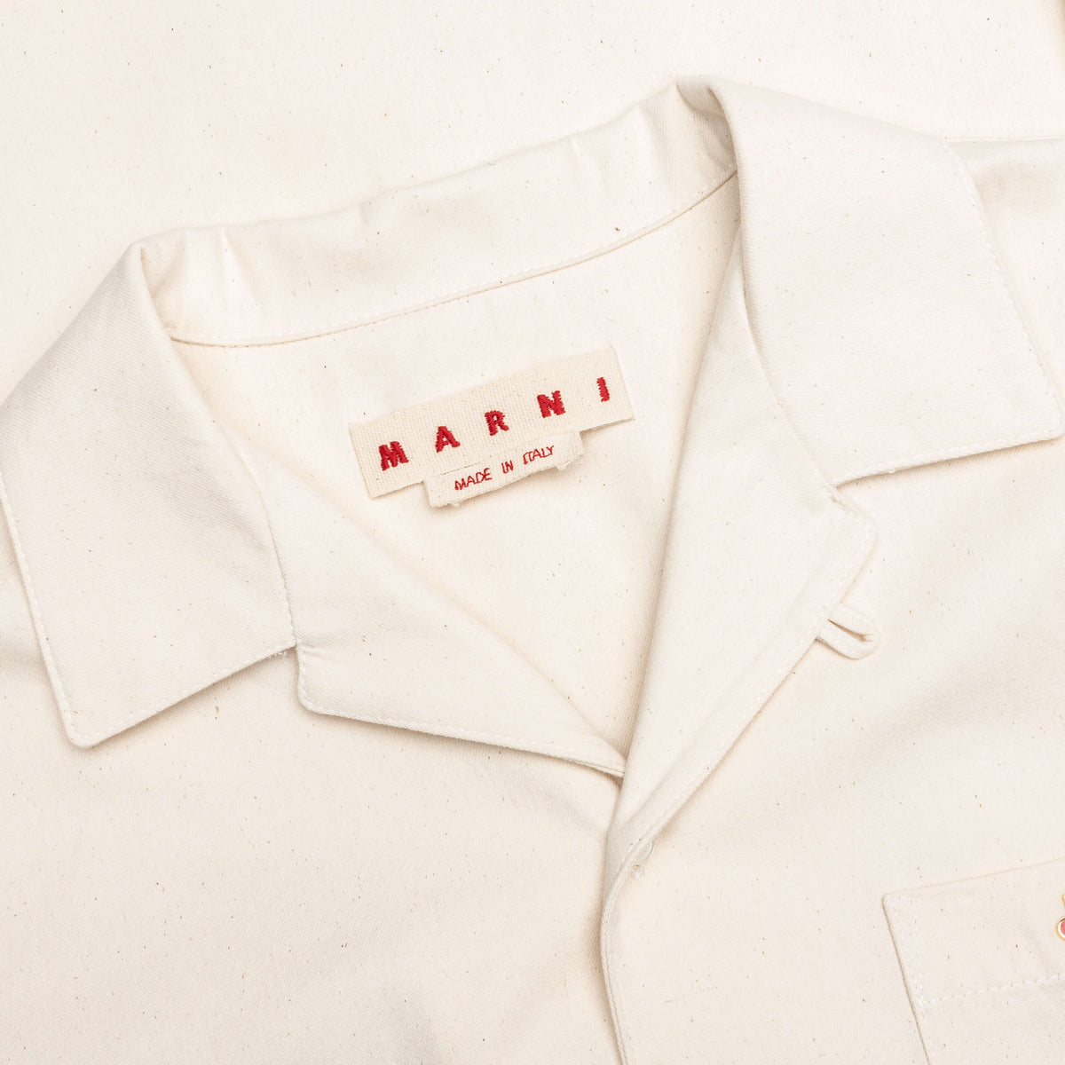 Cream Denim Short Sleeve Shirt with Trunakaroo Plaque - Bone