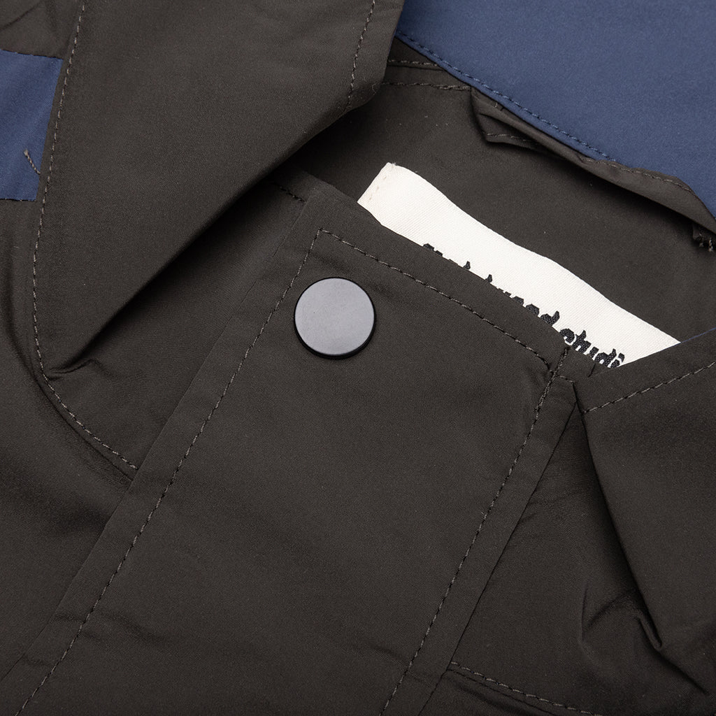 Short Sleeve Paneled Wind Shirt - Black/Navy