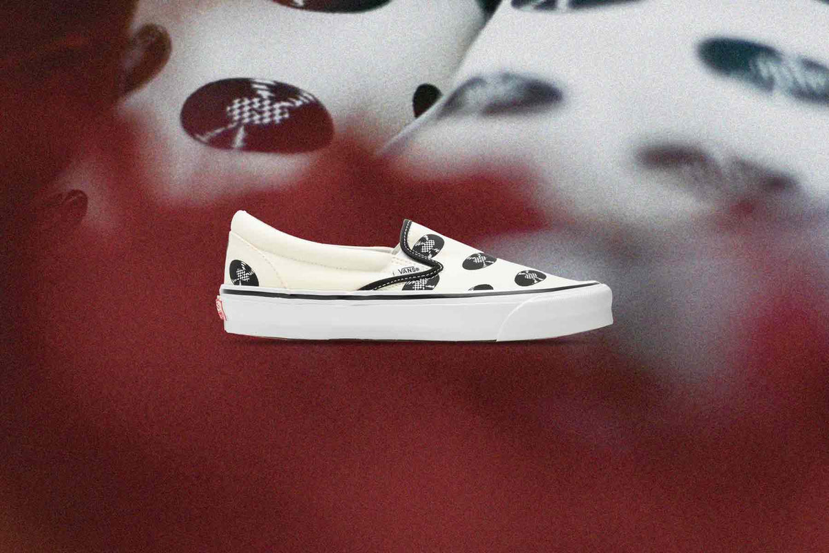 Vans Vault x OG Classic Slip-- Classic White/Records