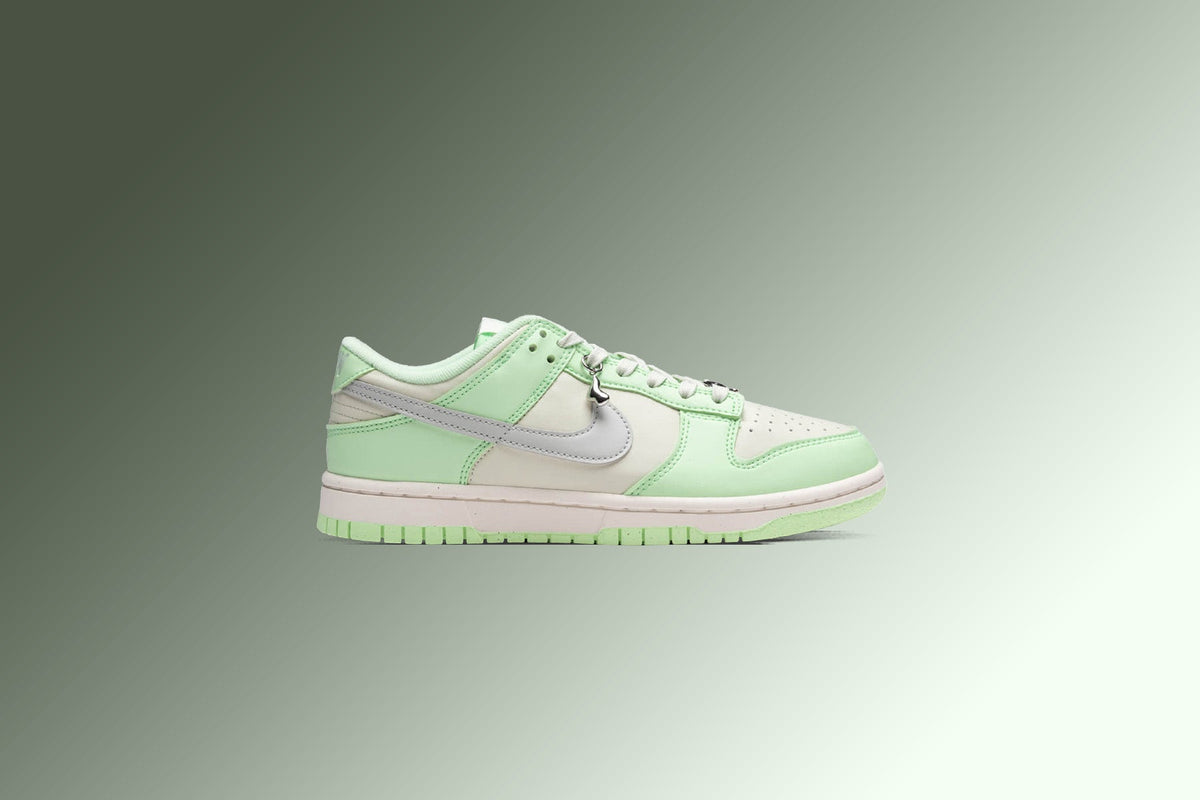 Women's Dunk Low Next Nature - Sea Glass/Light Silver/Vapor Green/Sail